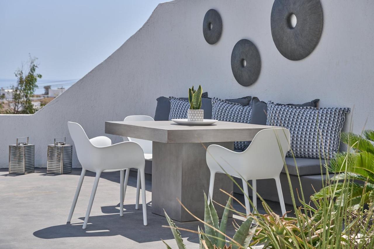 Topos Exclusive Santorini 이메로비글리 외부 사진