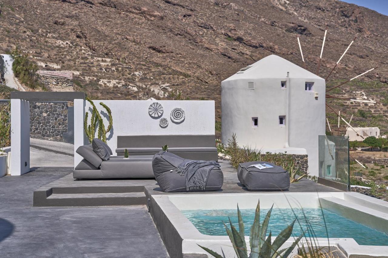 Topos Exclusive Santorini 이메로비글리 외부 사진